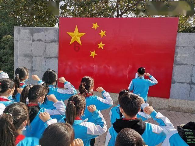 容县：腊月八角嫁接忙 助力“致富果”增产丰收